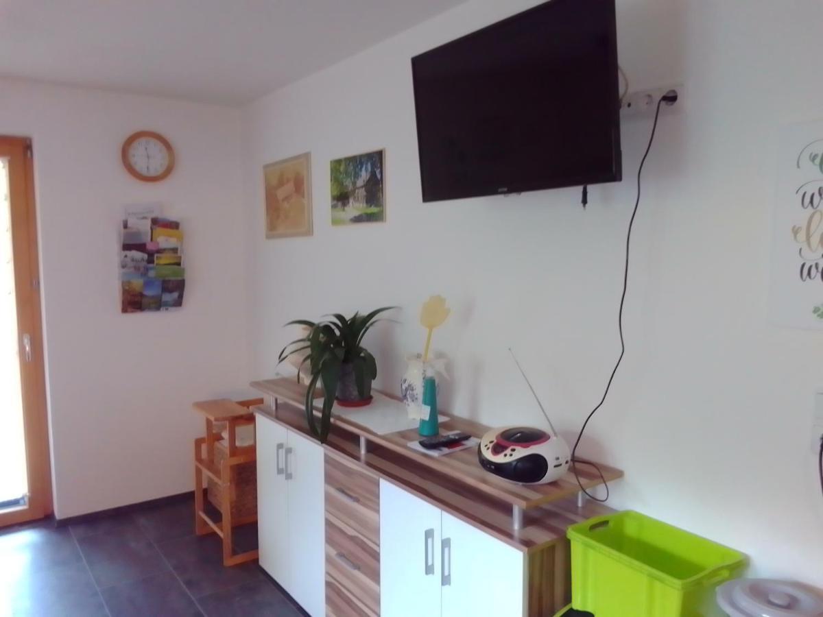 היטיסאו Ferienwohnung Maari מראה חיצוני תמונה